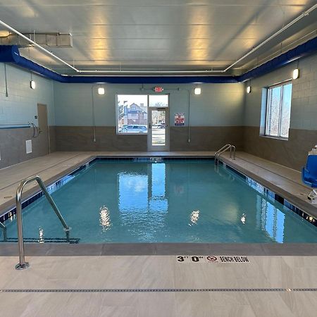 Holiday Inn Express & Suites Eden Prairie - Minneapolis By Ihg Экстерьер фото