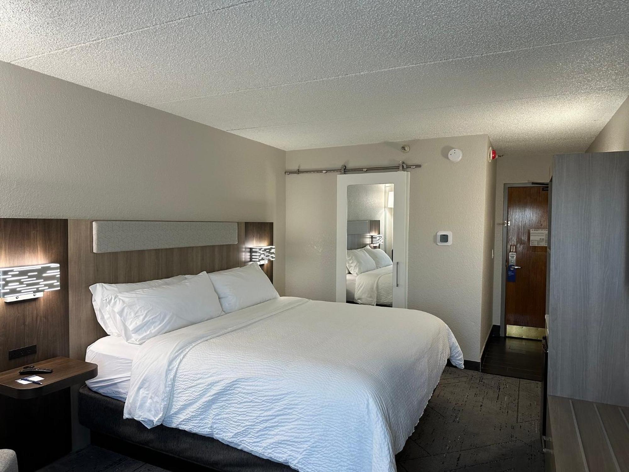 Holiday Inn Express & Suites Eden Prairie - Minneapolis By Ihg Экстерьер фото