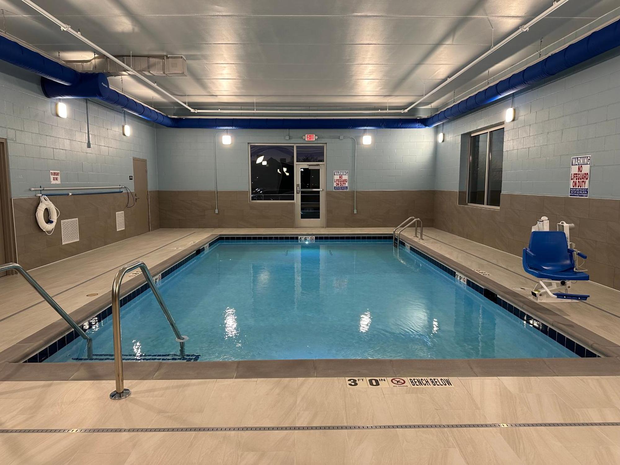 Holiday Inn Express & Suites Eden Prairie - Minneapolis By Ihg Экстерьер фото