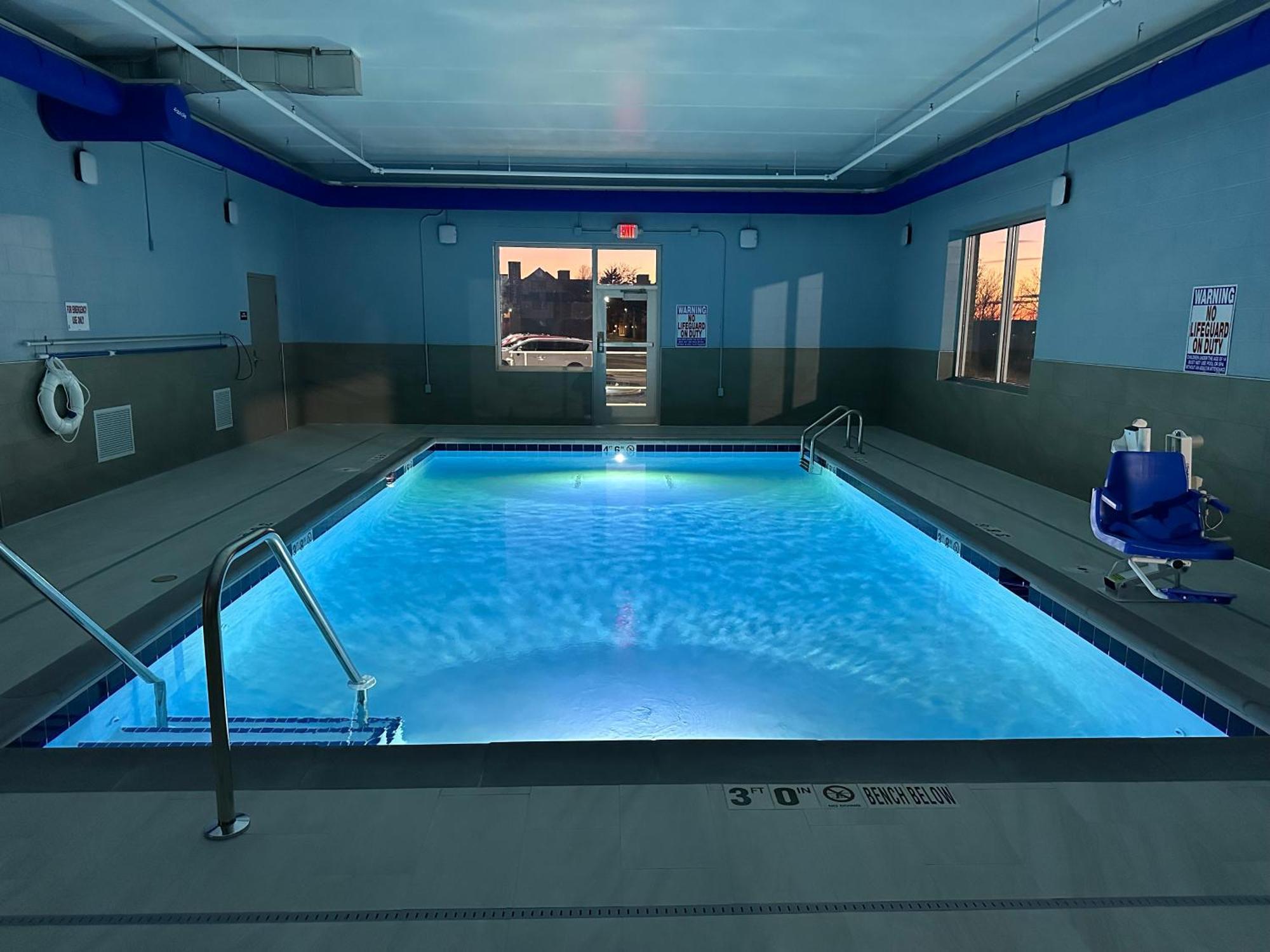 Holiday Inn Express & Suites Eden Prairie - Minneapolis By Ihg Экстерьер фото