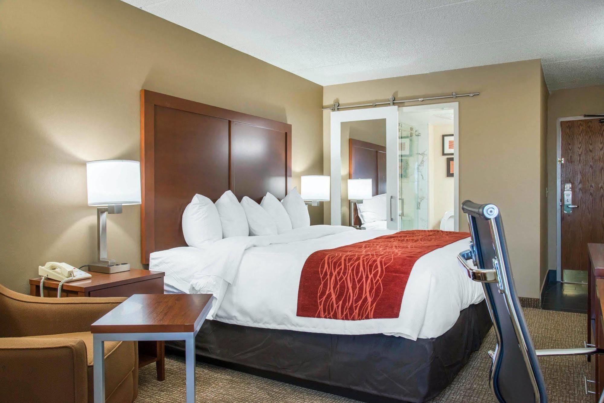 Holiday Inn Express & Suites Eden Prairie - Minneapolis By Ihg Экстерьер фото